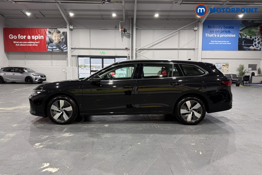 Used Volkswagen Passat for sale - 76467984: Photo 4