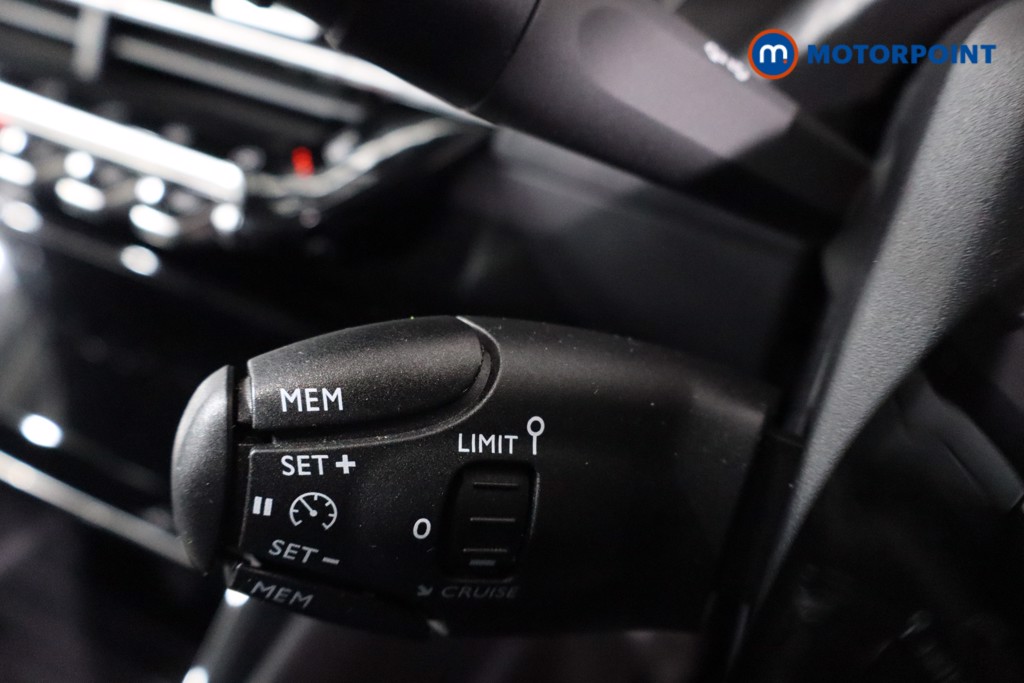Used Peugeot 2008 2023 for sale - 76287669: Photo 28
