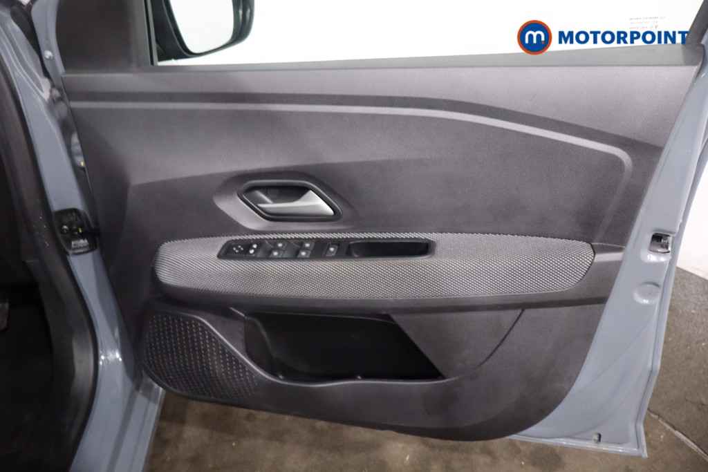 Used Dacia Sandero 2023 for sale - 77946602: Photo 30