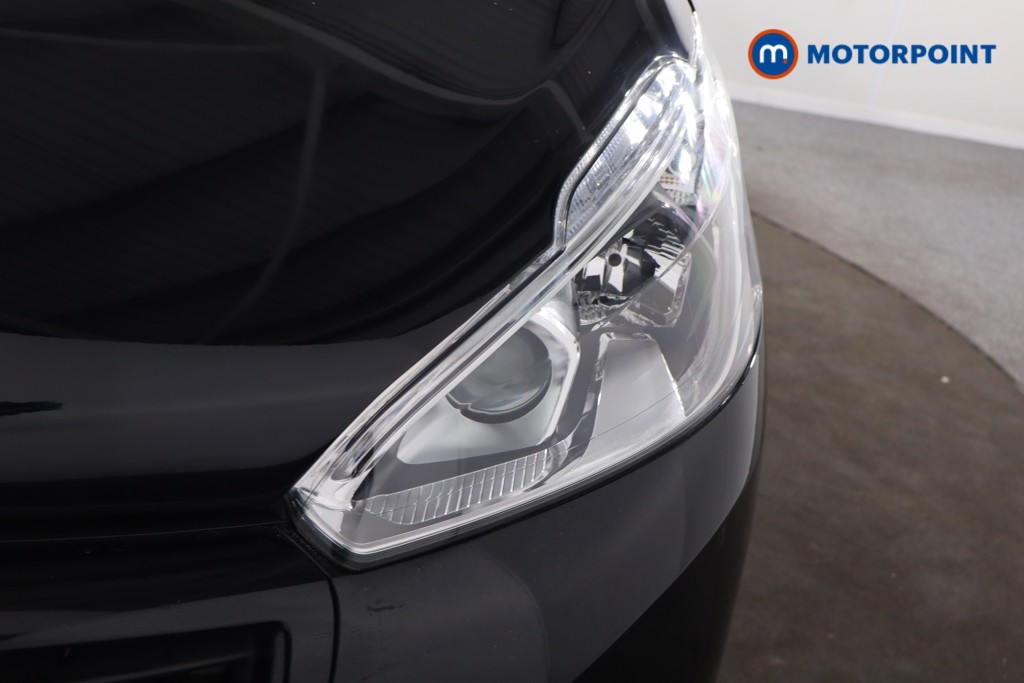 Used Peugeot 208 2018 for sale - 77381744: Photo 35