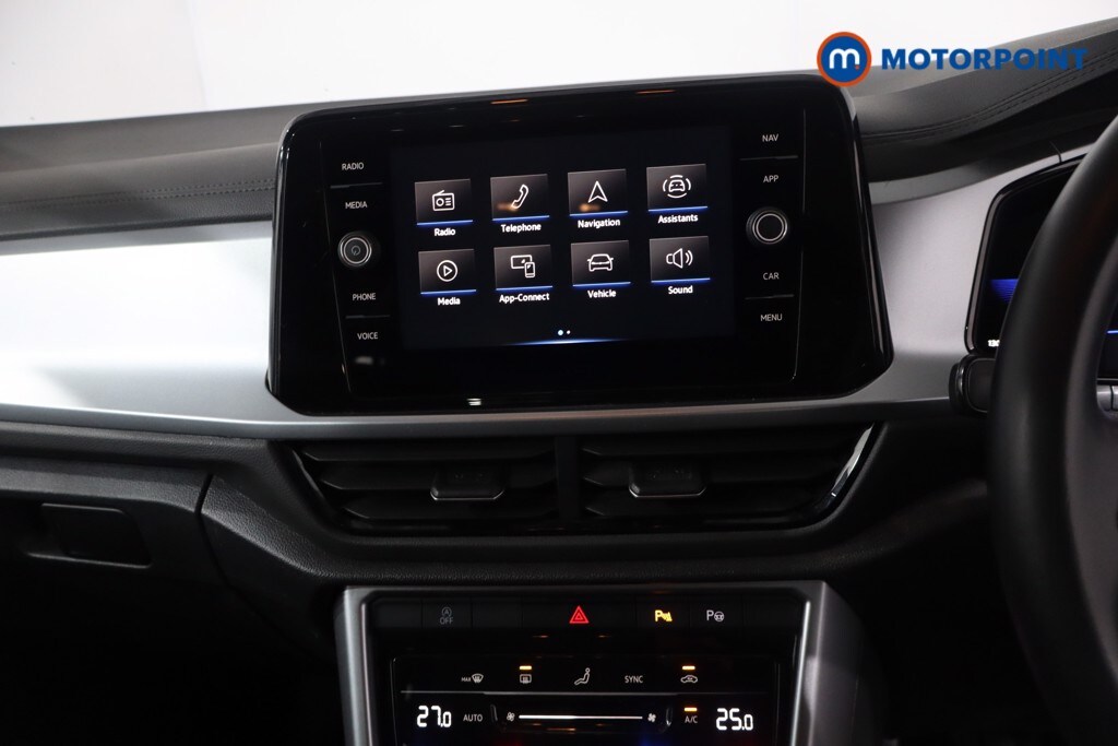 Used Volkswagen T-Roc 2023 for sale - 77364617: Photo 27