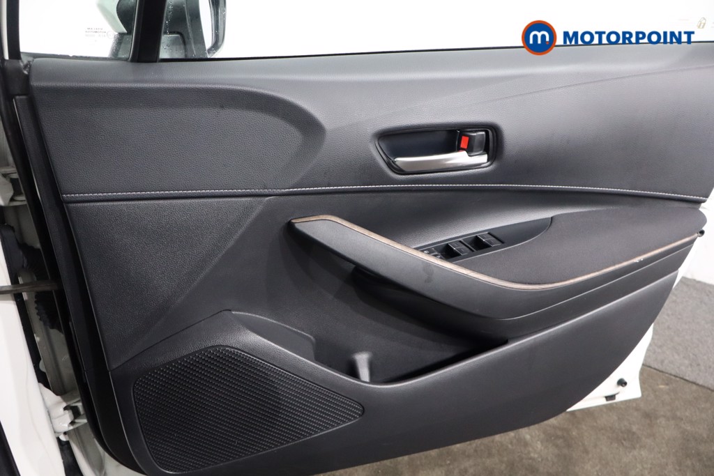 Used Toyota Corolla 2021 for sale - 76762754: Photo 28
