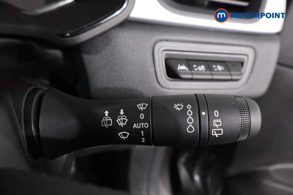 Used Renault Captur 2023 for sale - 77650607: Photo 23