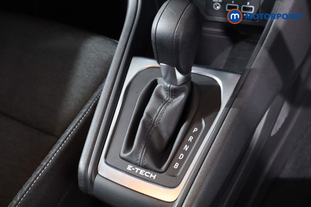 Used Renault Captur 2023 for sale - 77650607: Photo 26