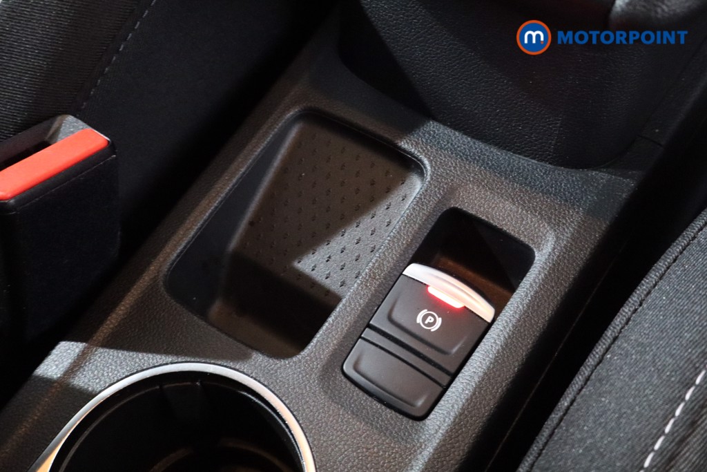 Used Renault Captur 2023 for sale - 77650607: Photo 28