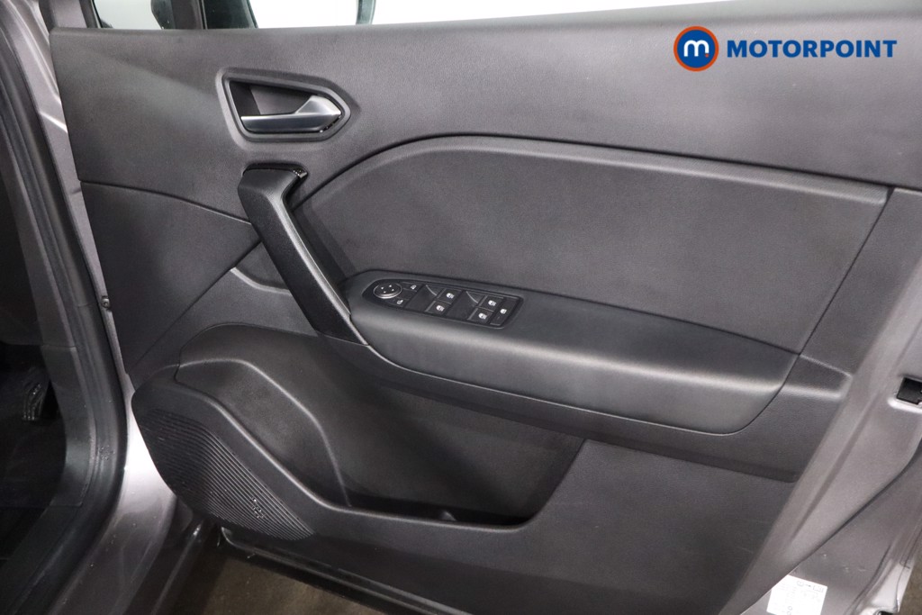 Used Renault Captur 2023 for sale - 77650607: Photo 31