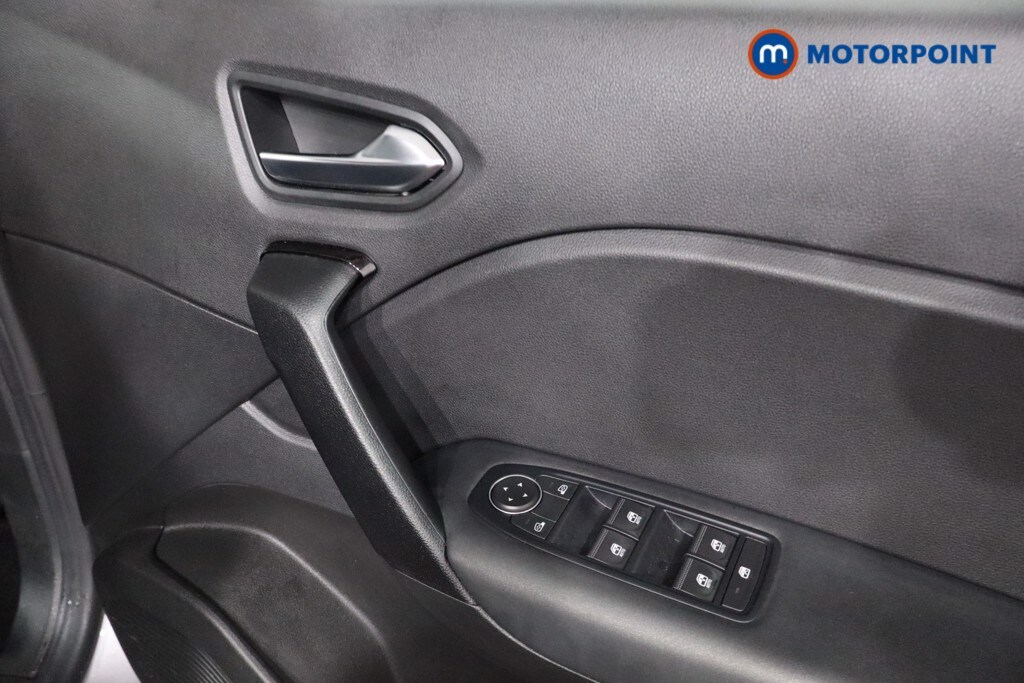 Used Renault Captur 2023 for sale - 77650607: Photo 32