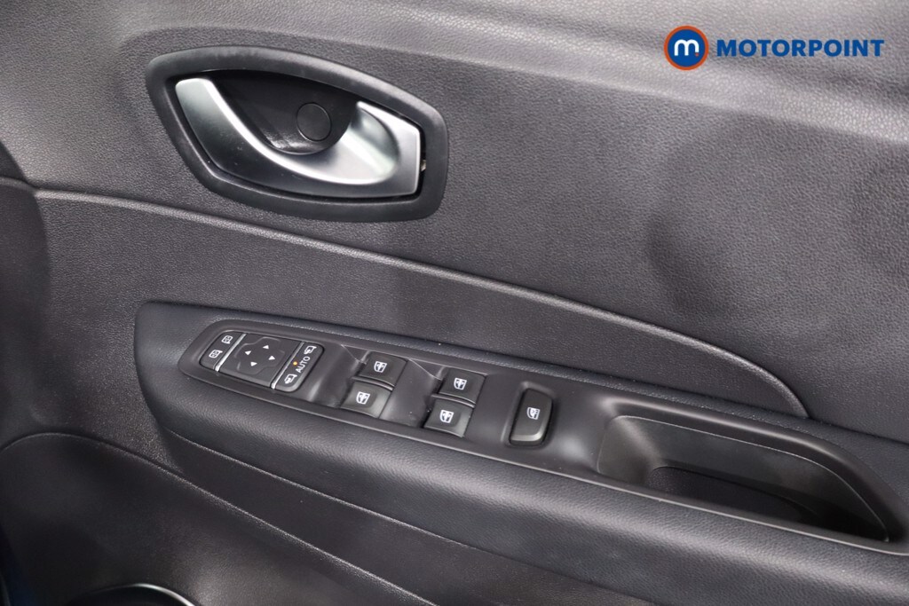 Used Renault Captur 2019 for sale - 77639692: Photo 33