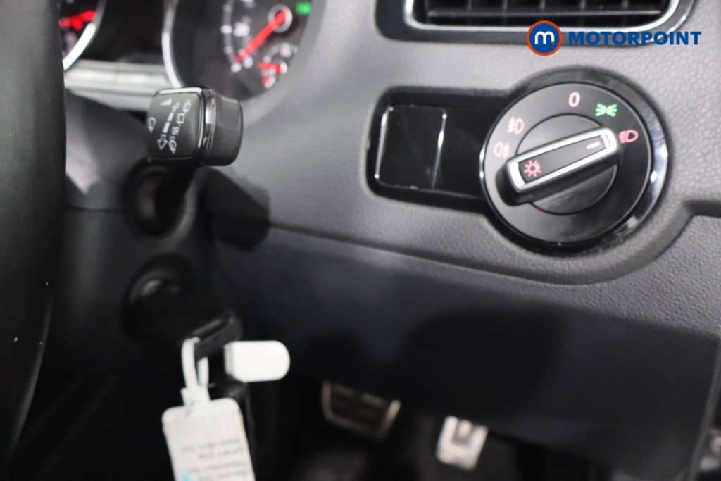 Used Volkswagen Polo 2016 for sale - 77023683: Photo 25