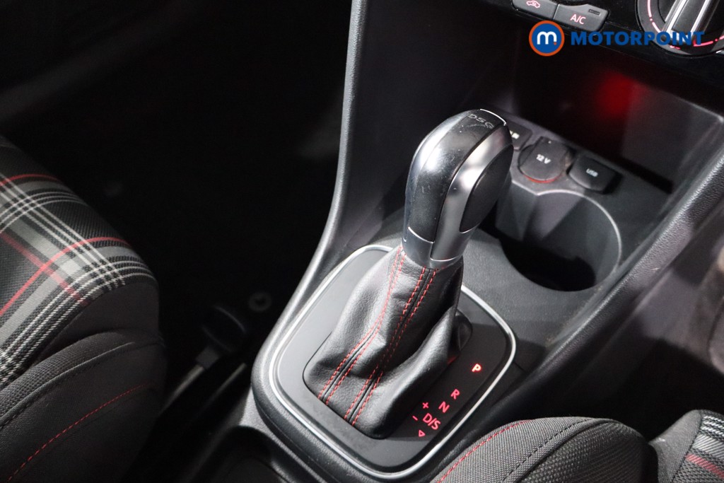 Used Volkswagen Polo 2016 for sale - 77023683: Photo 27