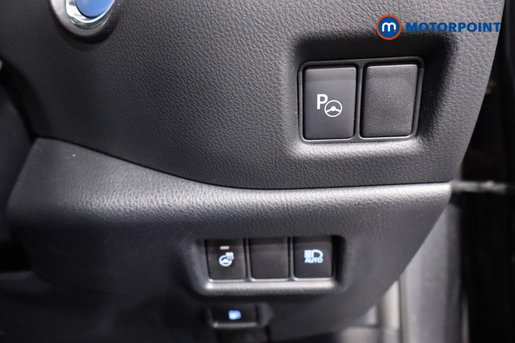 Used Toyota C-HR 2022 for sale - 77747112: Photo 25