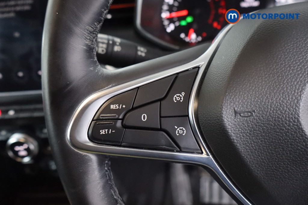 Used Renault Clio 2019 for sale - 77381975: Photo 15