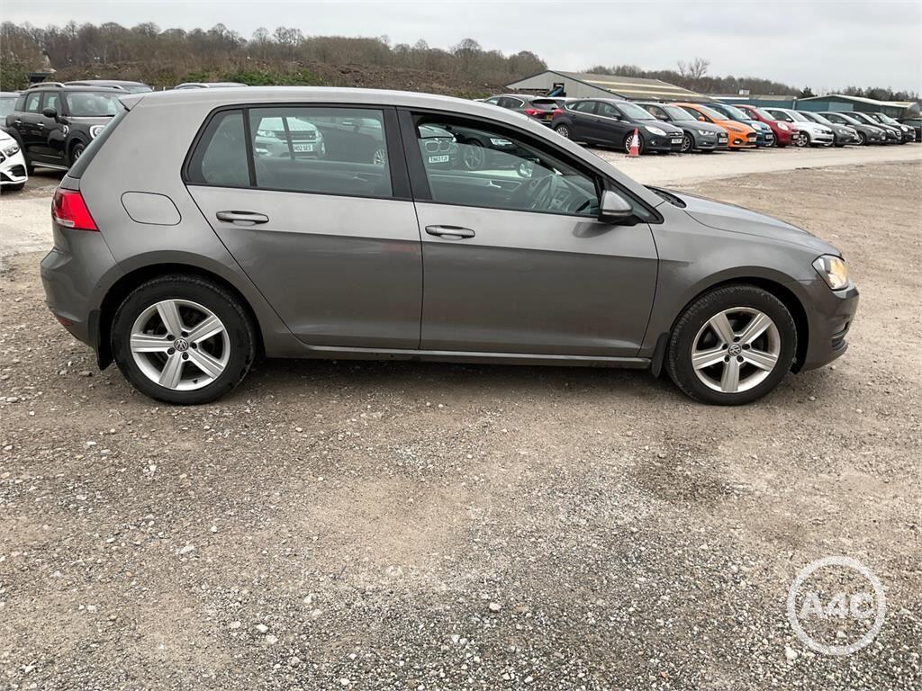Used Volkswagen Golf for sale - 77853301: Photo 3