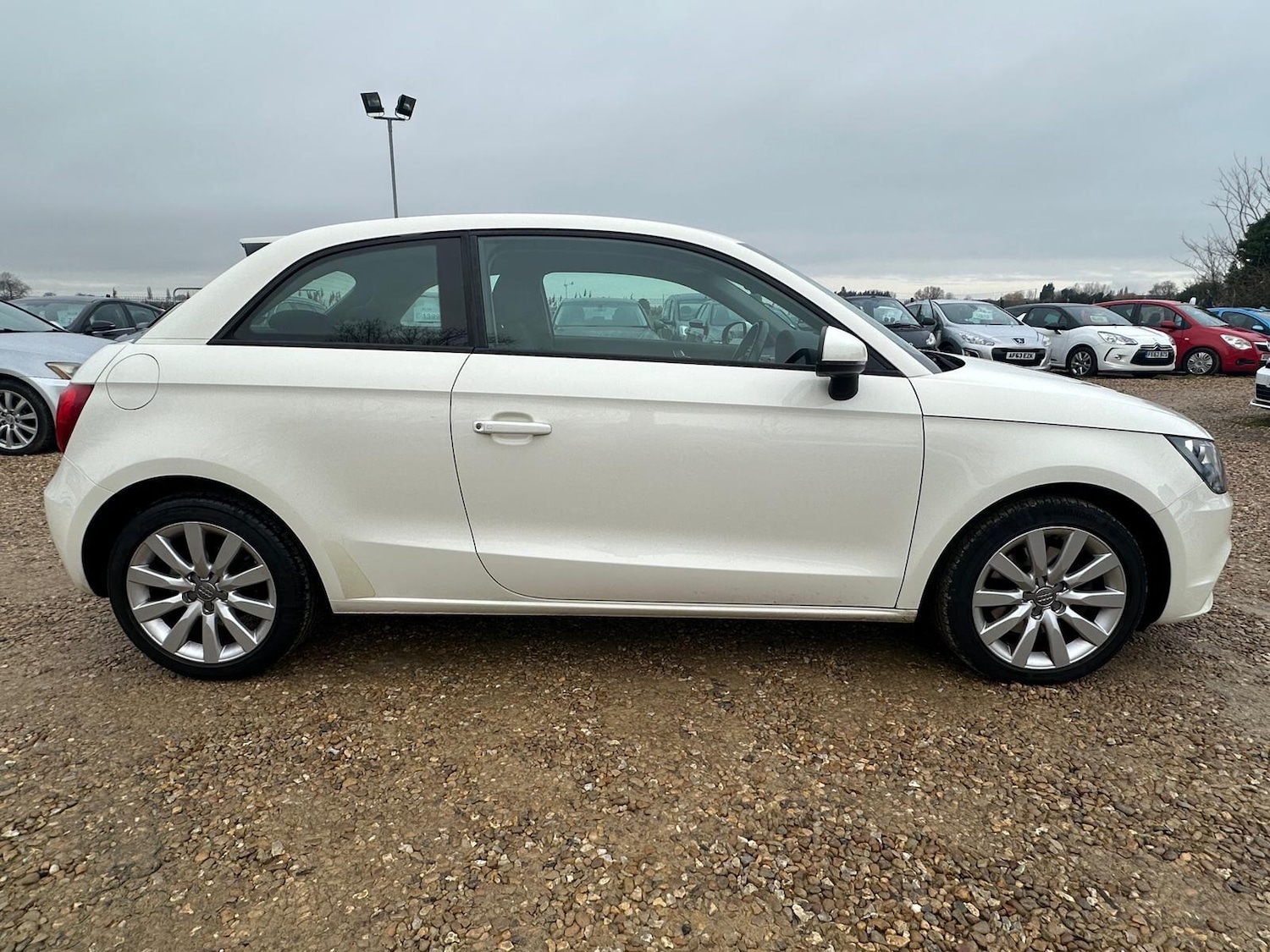 Used Audi A1 2015 for sale - 77166875: Photo 5