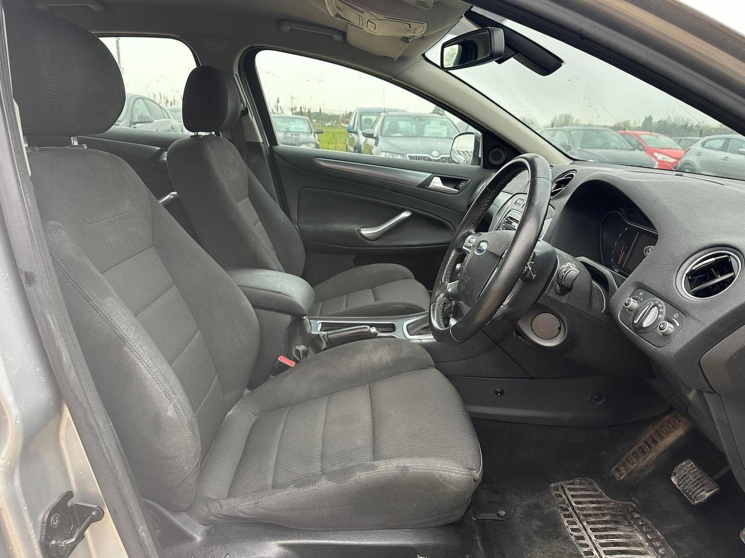 Used Ford Mondeo 2011 for sale - 77784211: Photo 5