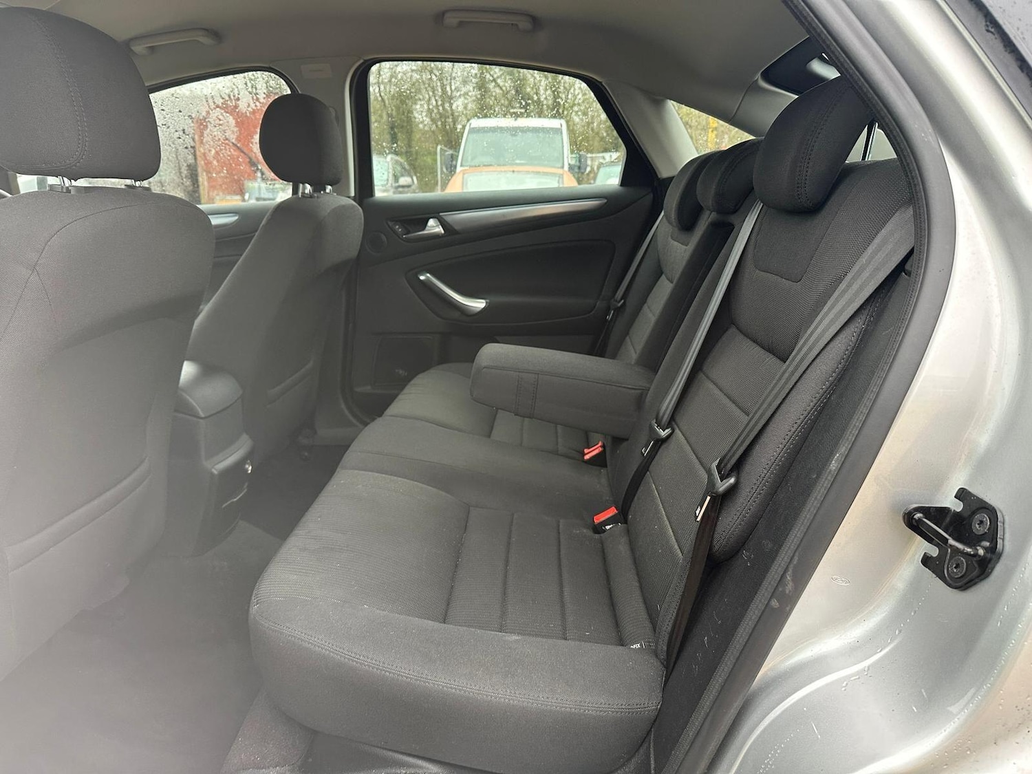 Used Ford Mondeo 2011 for sale - 77784211: Photo 9