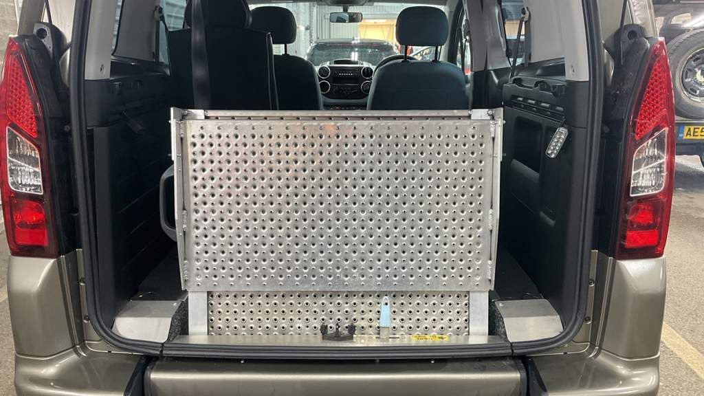 Vehicle 18