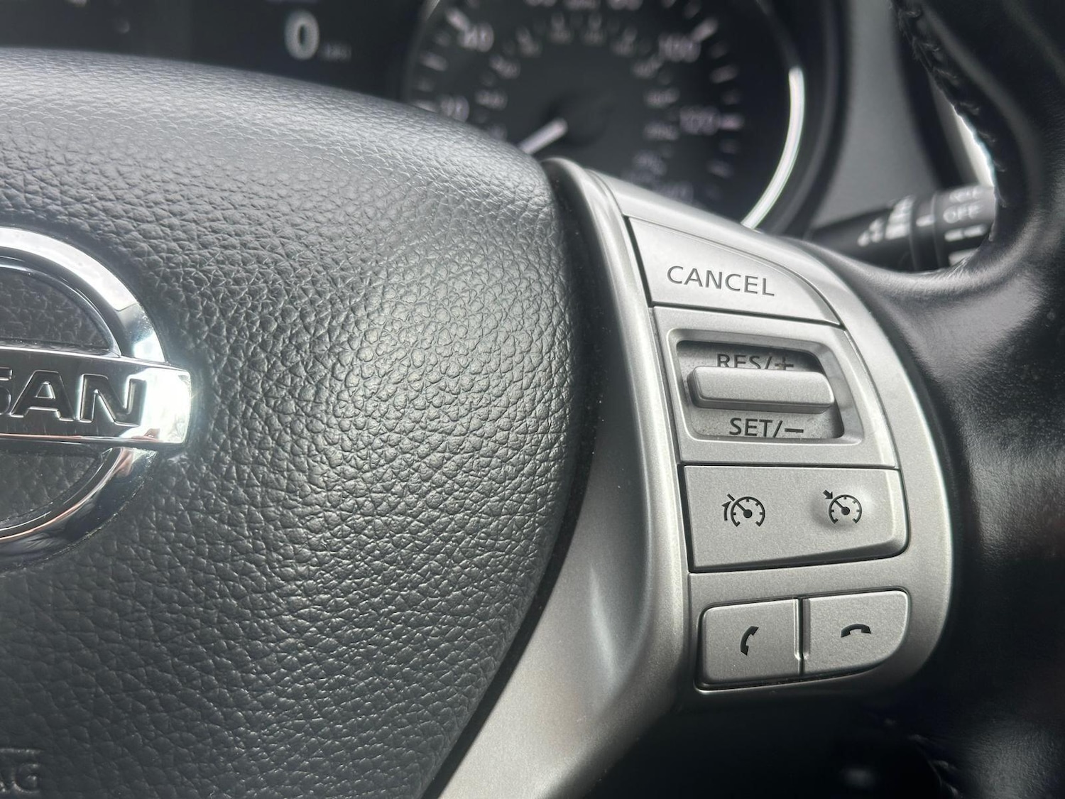 Used Nissan Qashqai 2014 for sale - 77798918: Photo 25