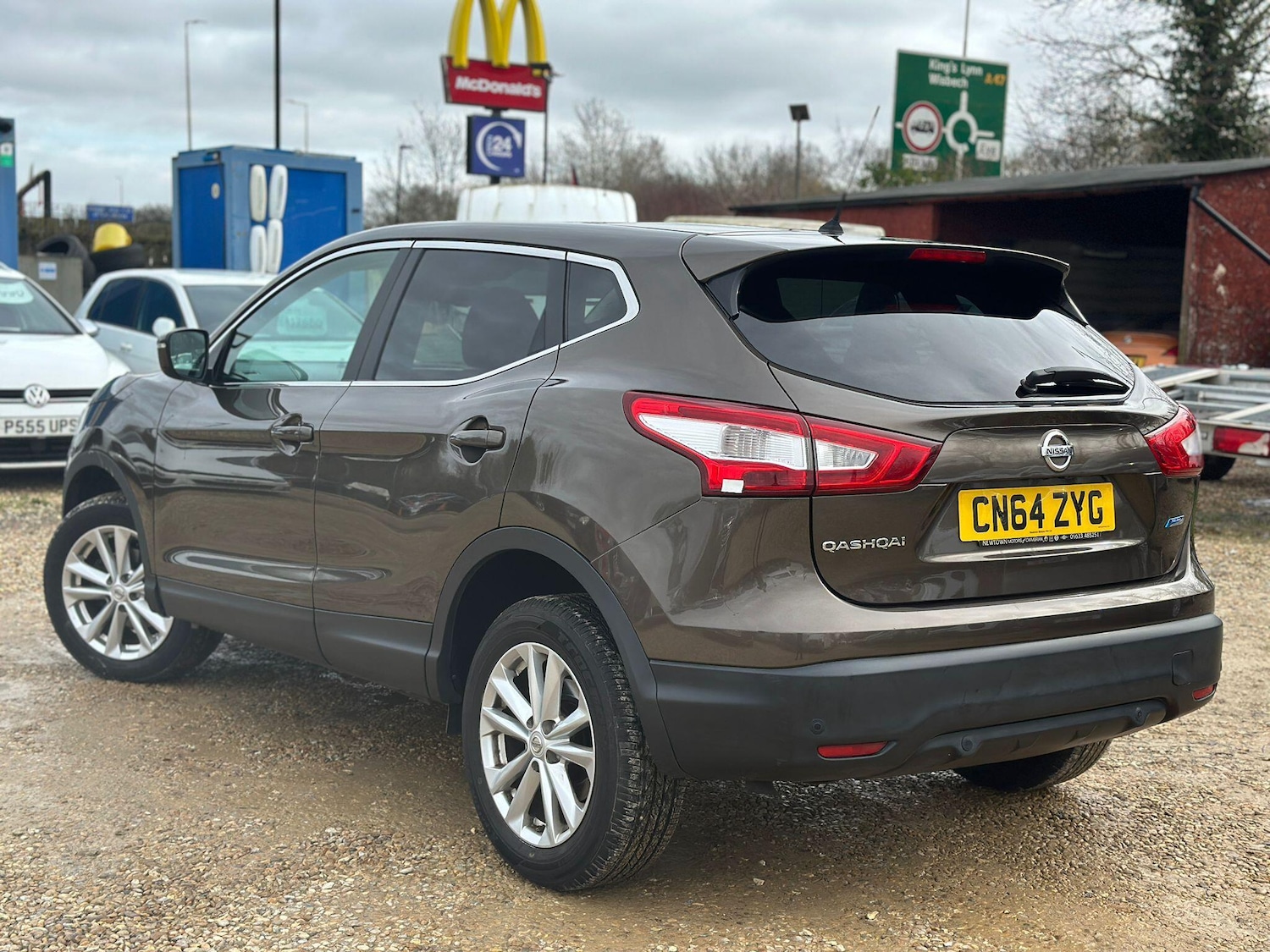 Used Nissan Qashqai 2014 for sale - 77798918: Photo 4