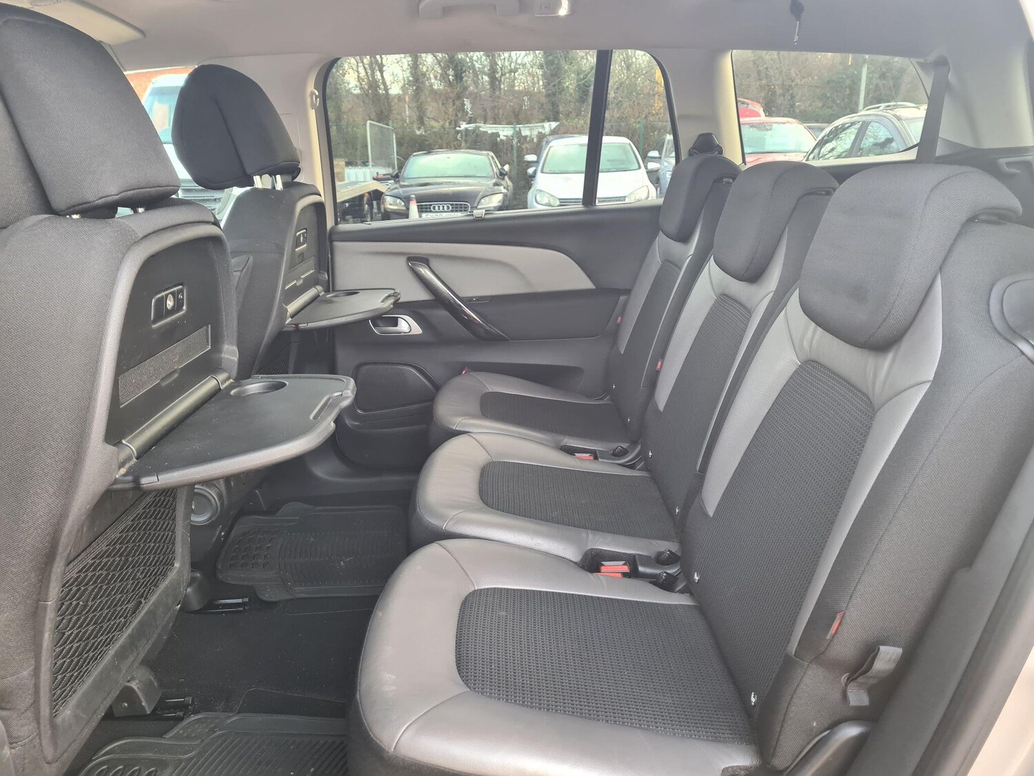 Used Citroen C4 Grand Picasso 2017 for sale - 76912863: Photo 11