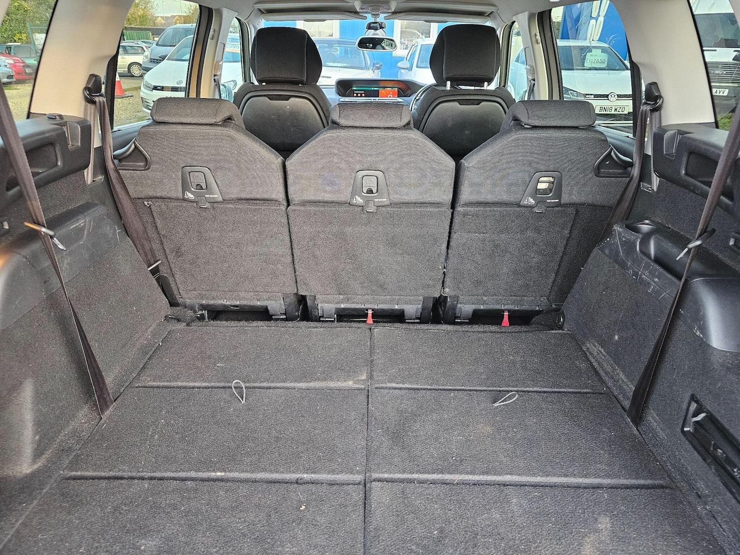 Used Citroen C4 Grand Picasso 2017 for sale - 76912863: Photo 24