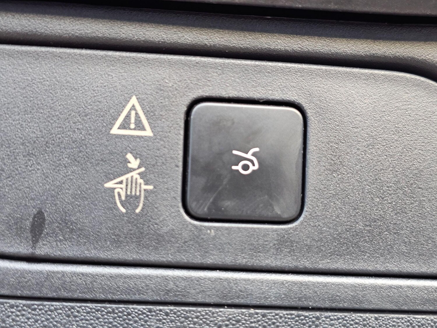 Used Citroen C4 Grand Picasso 2017 for sale - 76912863: Photo 25