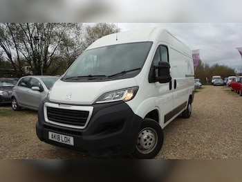 Used Peugeot Boxer 2018 for sale - 76996383: Photo