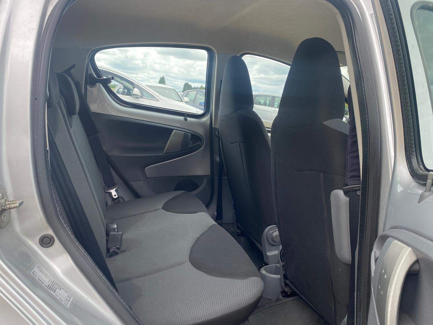 Used Toyota AYGO 2006 for sale - 76996226: Photo 9