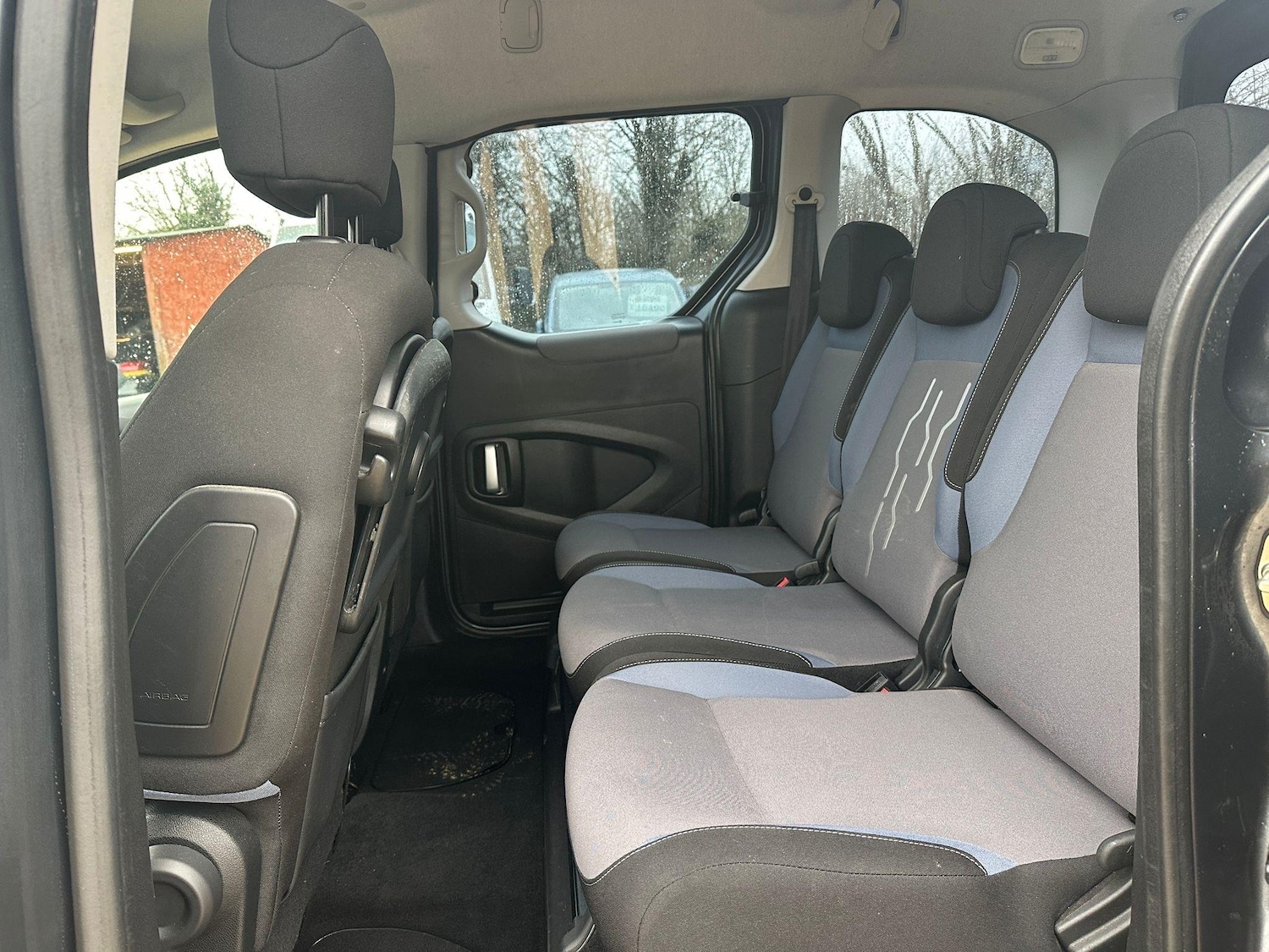 Used Peugeot Partner Tepee 2014 for sale - 77538194: Photo 10