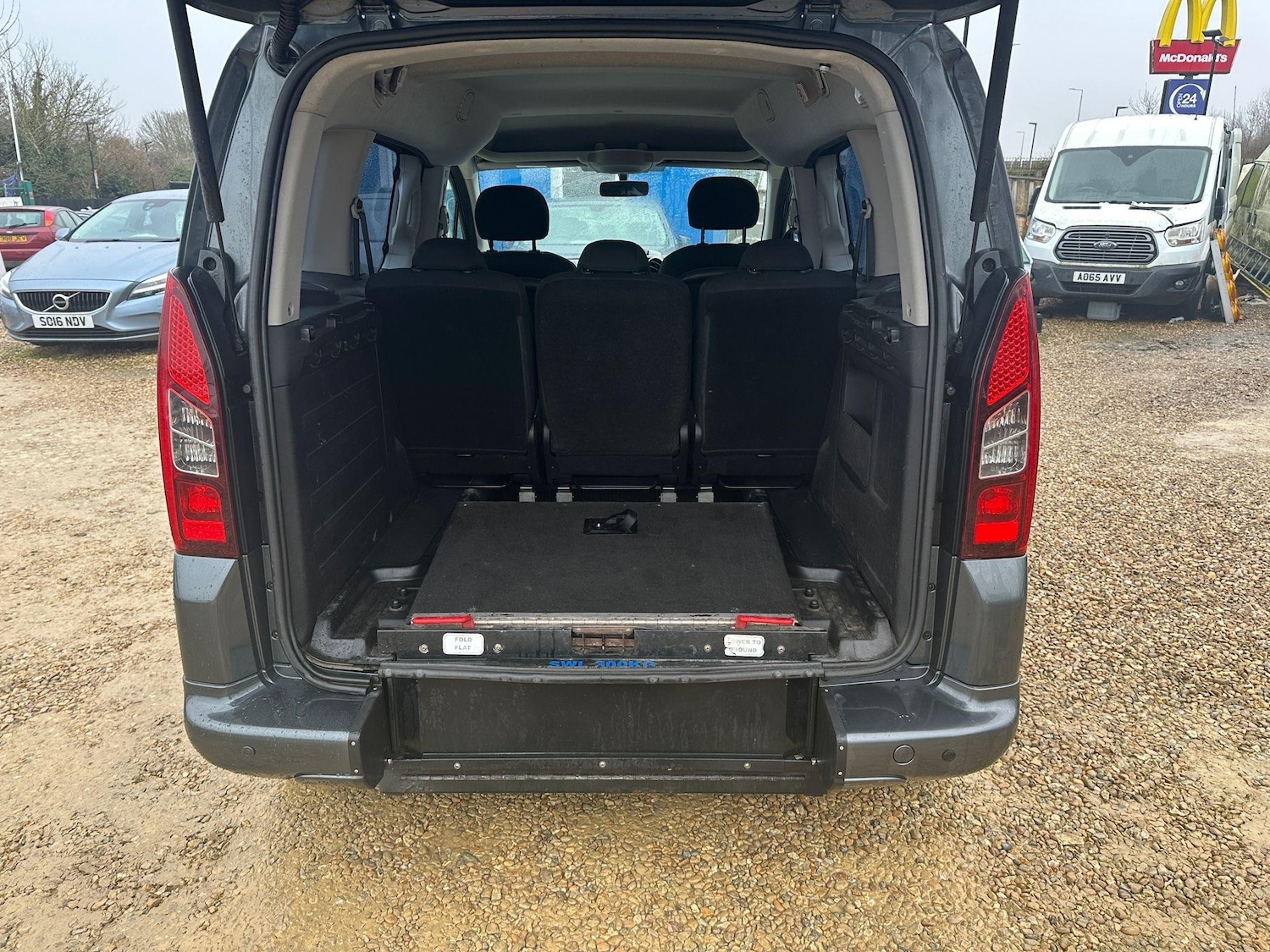 Used Peugeot Partner Tepee 2014 for sale - 77538194: Photo 18