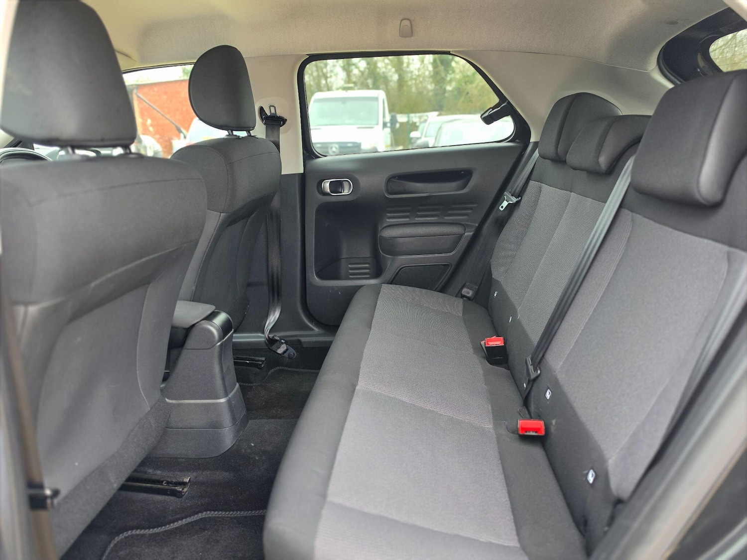 Used Citroen C4 Cactus 2016 for sale - 78185772: Photo 12