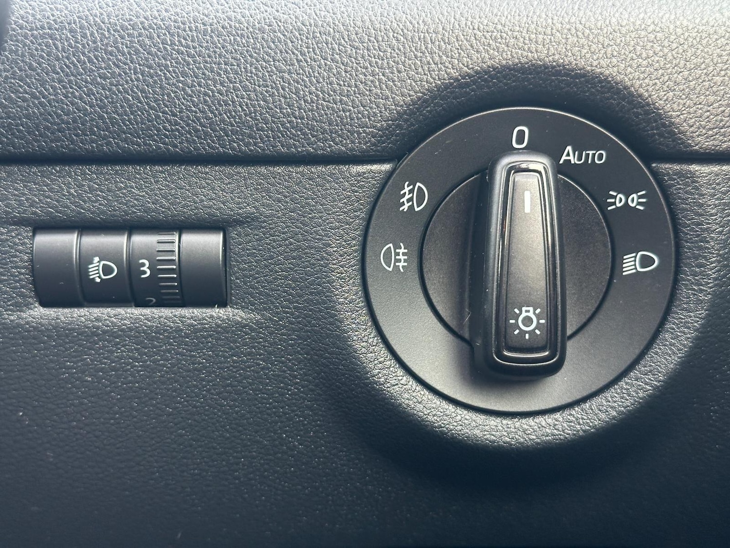 Used Skoda Octavia 2016 for sale - 76441318: Photo 38