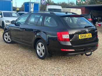 Used Skoda Octavia 2016 for sale - 76441318: Photo