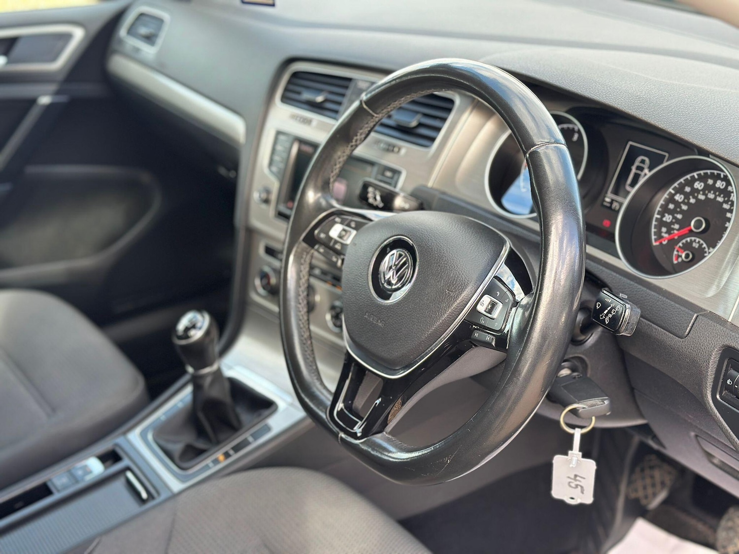 Used Volkswagen Golf 2016 for sale - 76432512: Photo 10