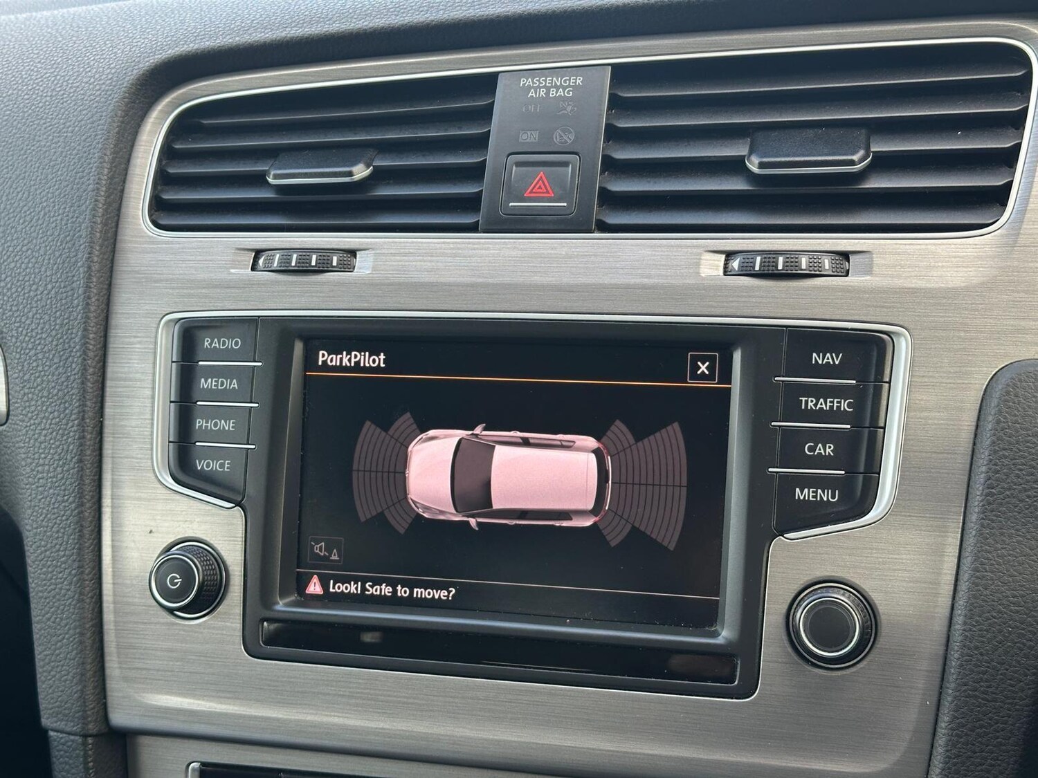 Used Volkswagen Golf 2016 for sale - 76432512: Photo 18