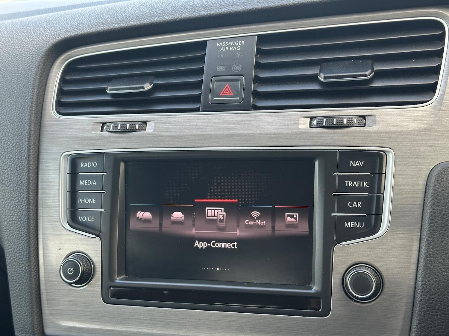 Used Volkswagen Golf 2016 for sale - 76432512: Photo 19