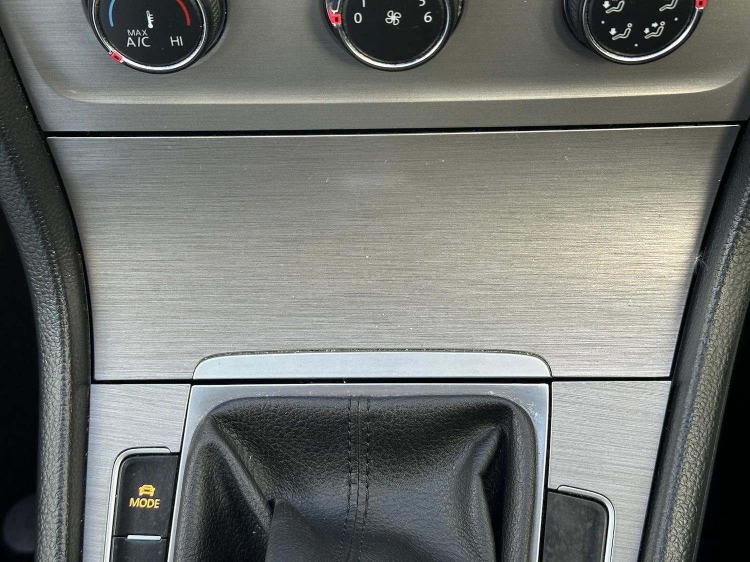 Used Volkswagen Golf 2016 for sale - 76432512: Photo 28