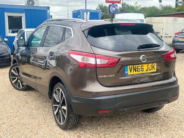 Used Nissan Qashqai 2016 for sale - 75167358: Photo 4