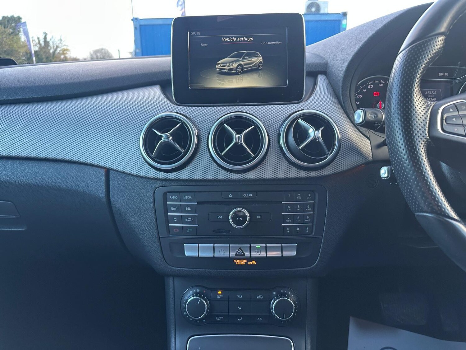 Used Mercedes-Benz B Class 2014 for sale - 76644600: Photo 15