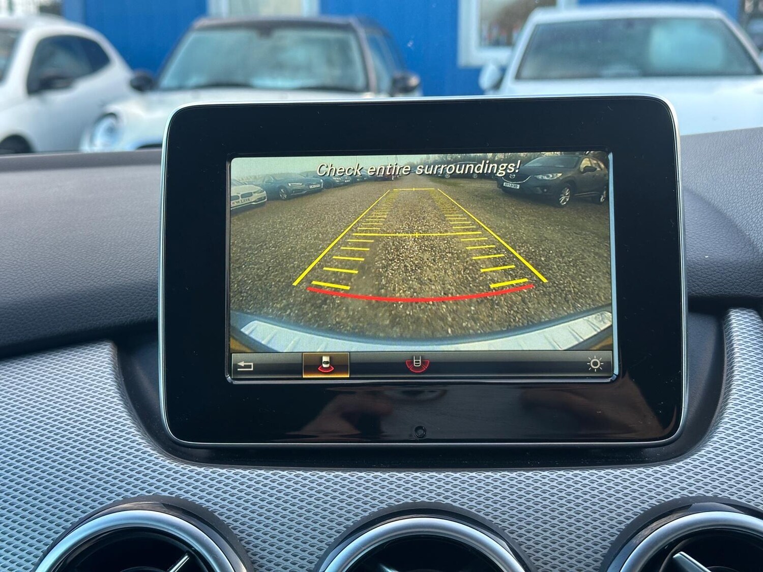 Used Mercedes-Benz B Class 2014 for sale - 76644600: Photo 16