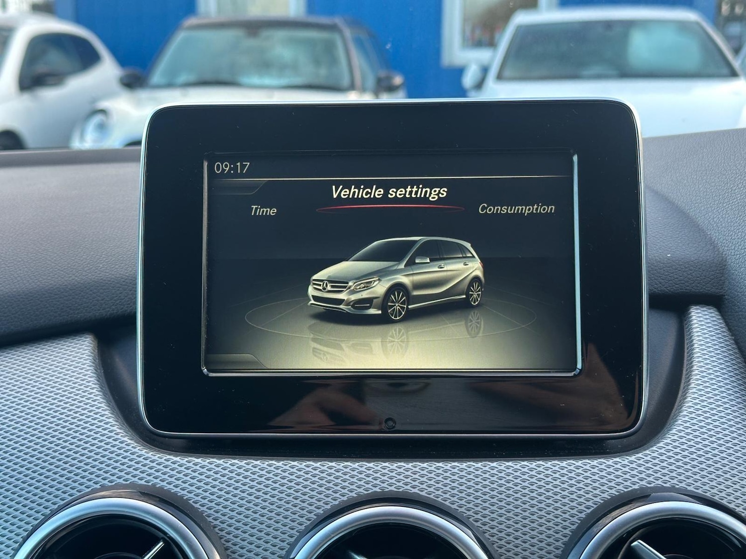 Used Mercedes-Benz B Class 2014 for sale - 76644600: Photo 21