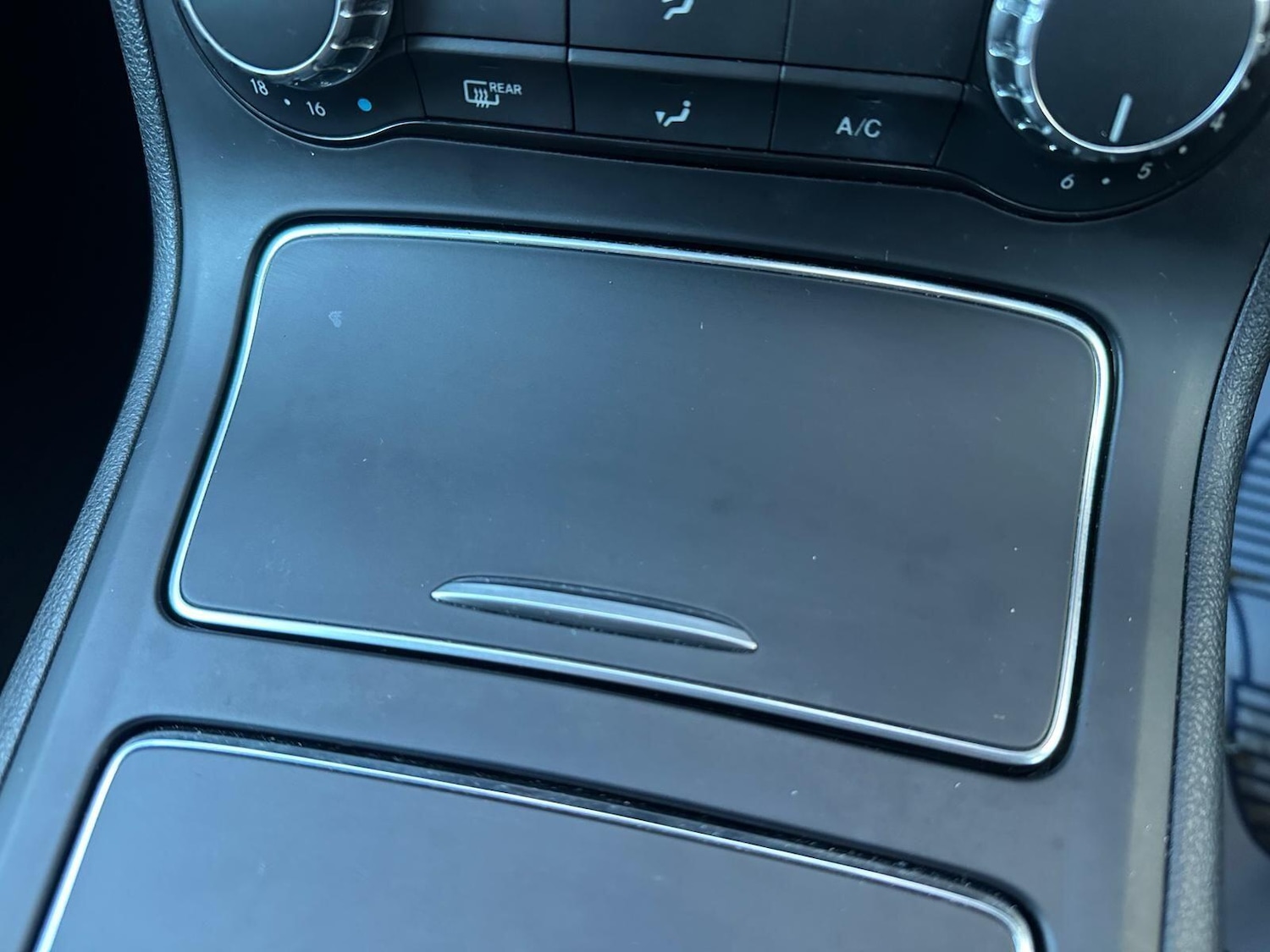 Used Mercedes-Benz B Class 2014 for sale - 76644600: Photo 25