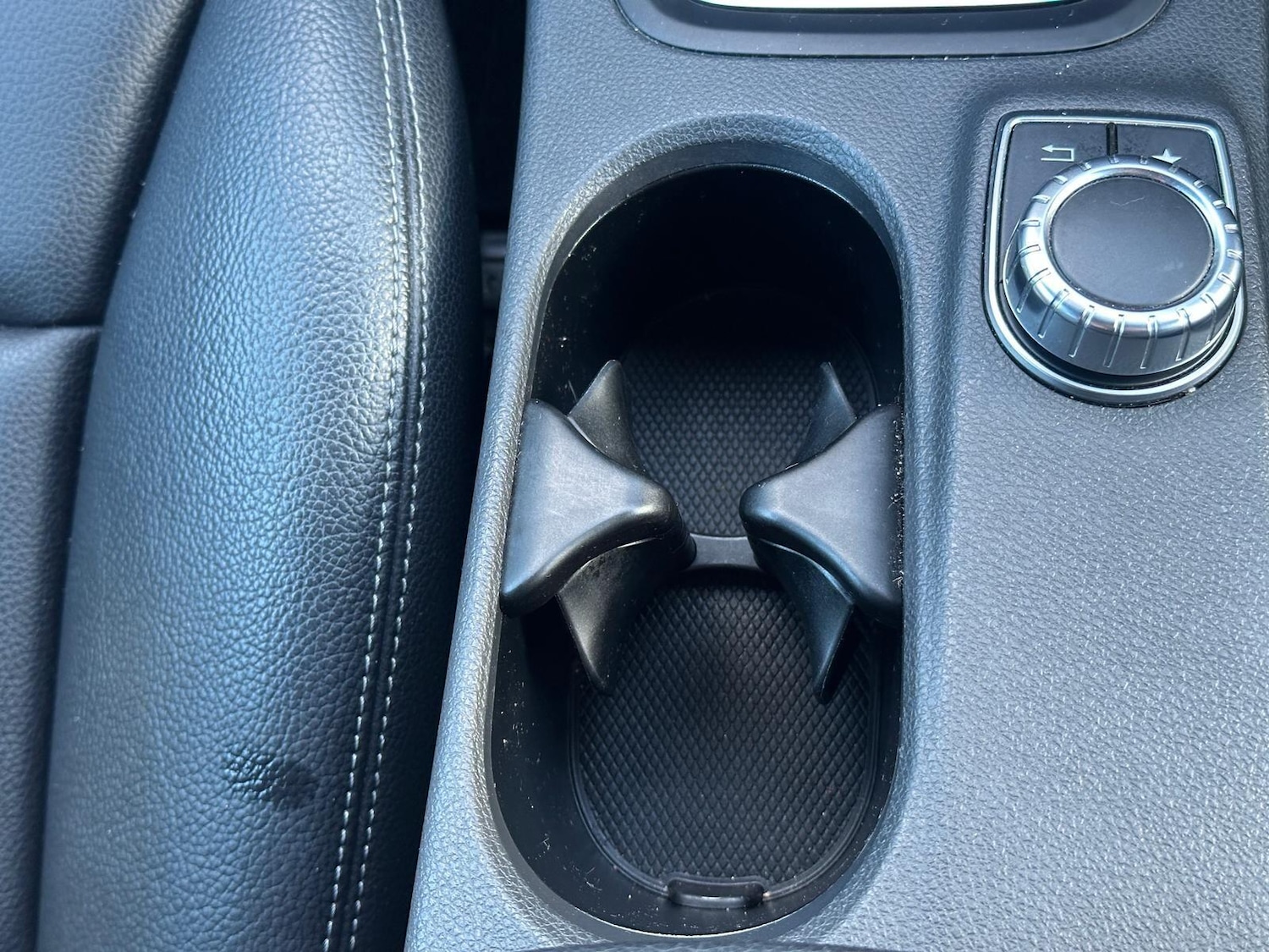 Used Mercedes-Benz B Class 2014 for sale - 76644600: Photo 29