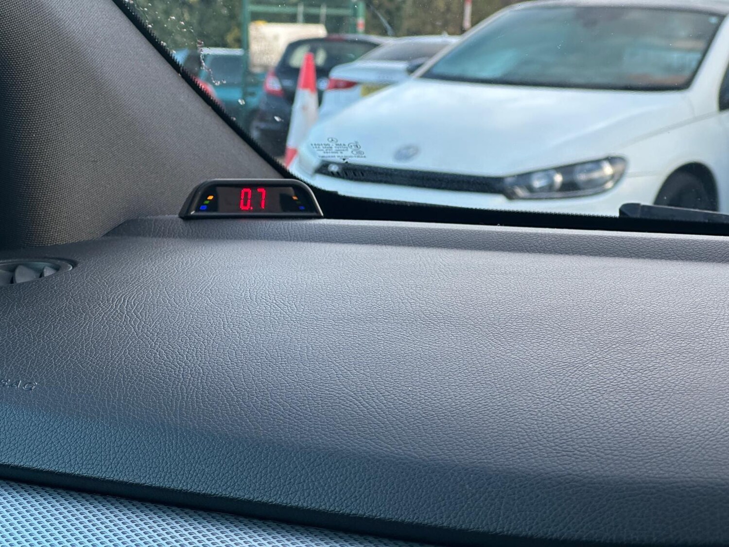 Used Mercedes-Benz B Class 2014 for sale - 76644600: Photo 40