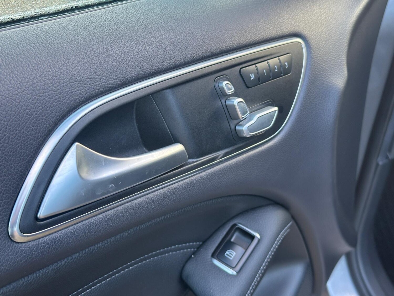 Used Mercedes-Benz B Class 2014 for sale - 76644600: Photo 44