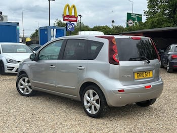 Used Nissan Note 2010 for sale - 79577131: Photo