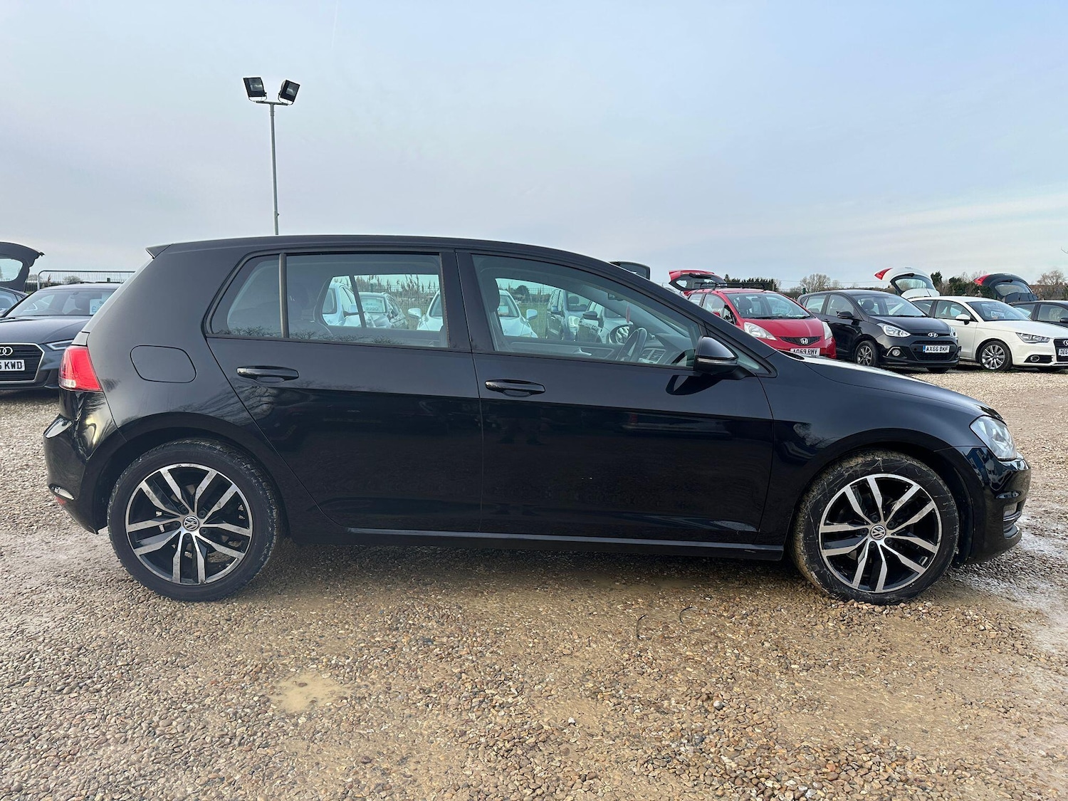Used Volkswagen Golf 2015 for sale - 77793544: Photo 6