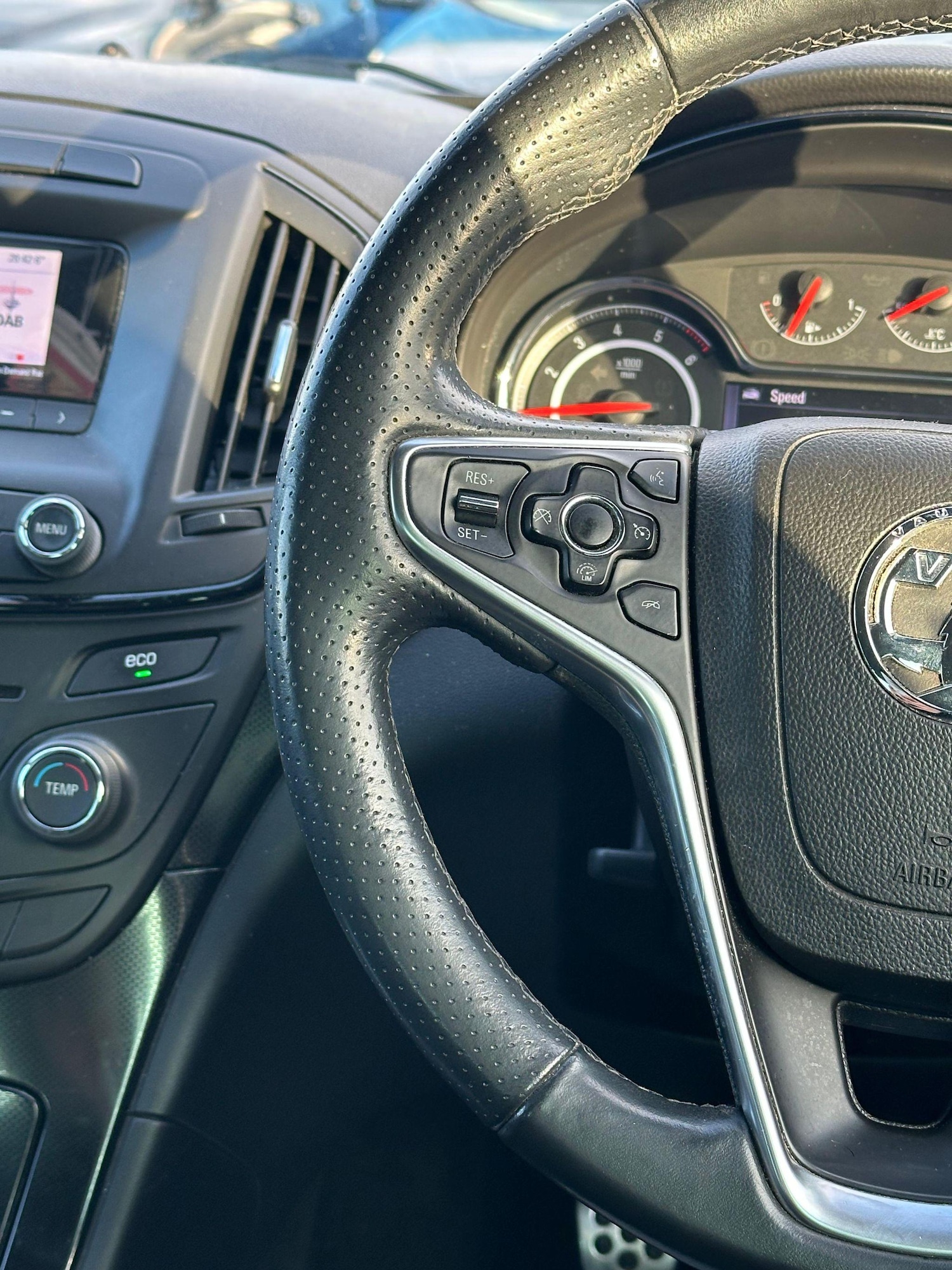 Used Vauxhall Insignia 2013 for sale - 76989332: Photo 11