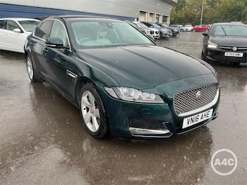 Used Jaguar XF 2016 for sale - 79635041: Photo