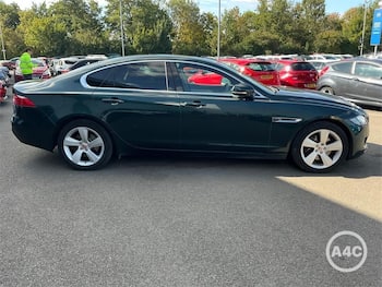 Used Jaguar XF 2016 for sale - 79635041: Photo
